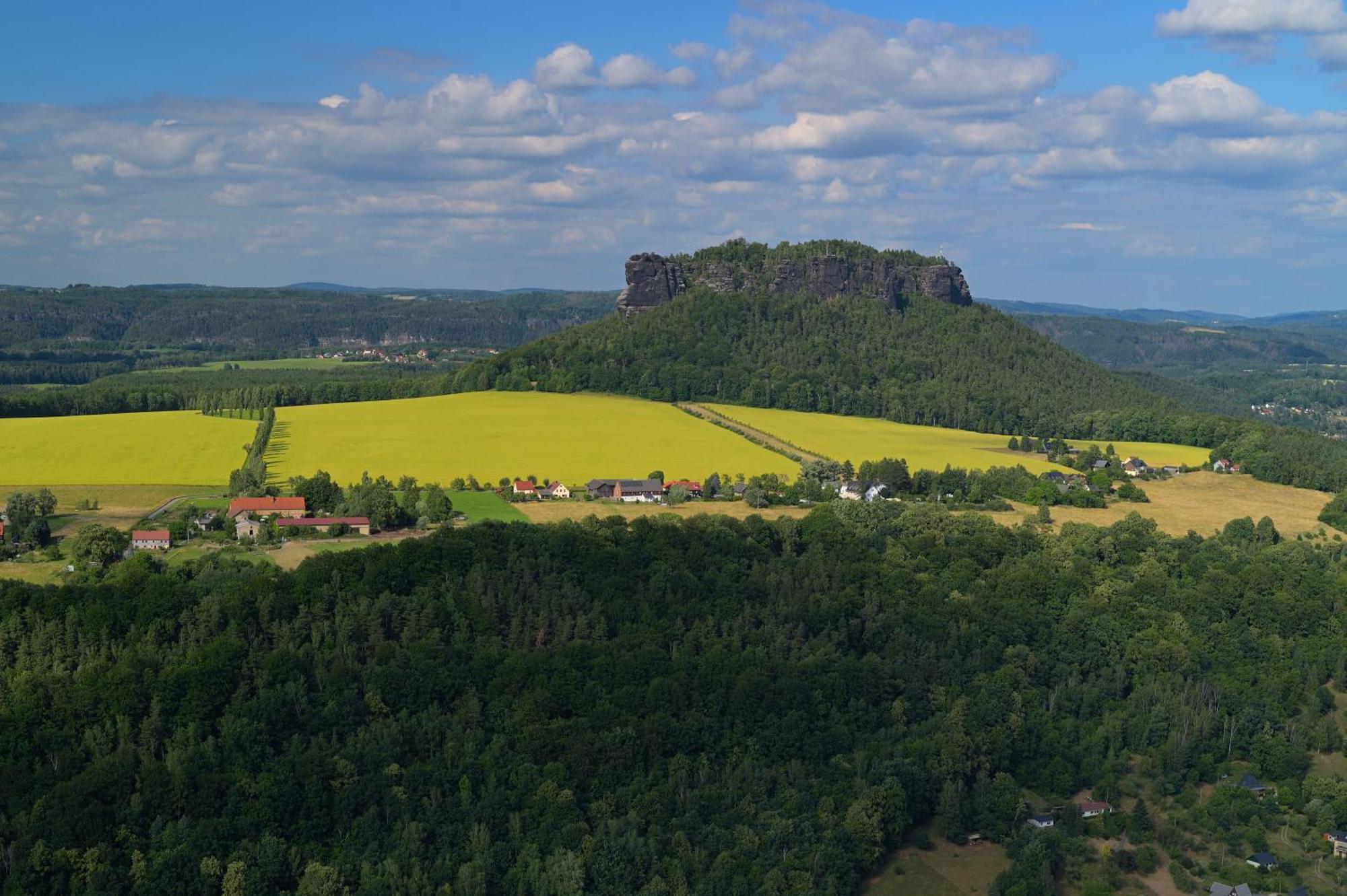 Gasthof Ungerberg Neustadt in Sachsen Exterior foto